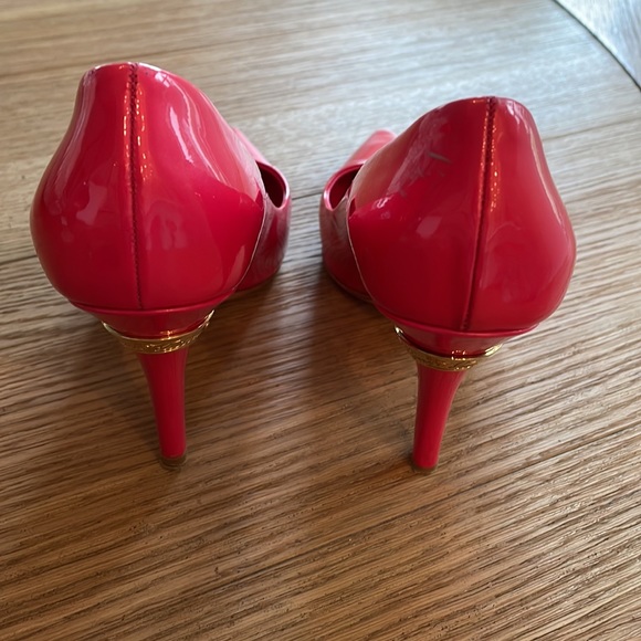 Louis Vuitton Heels - Picture 3 of 9